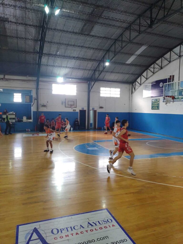 NMVM vs Universitario 2552025_3