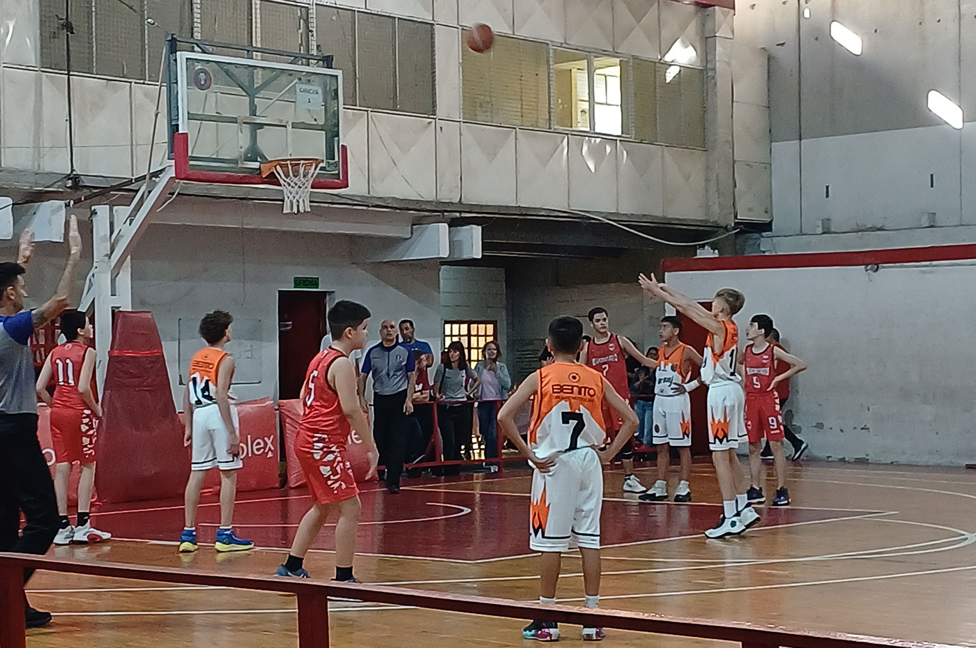 NMVM vs Universitario fecha 1_4