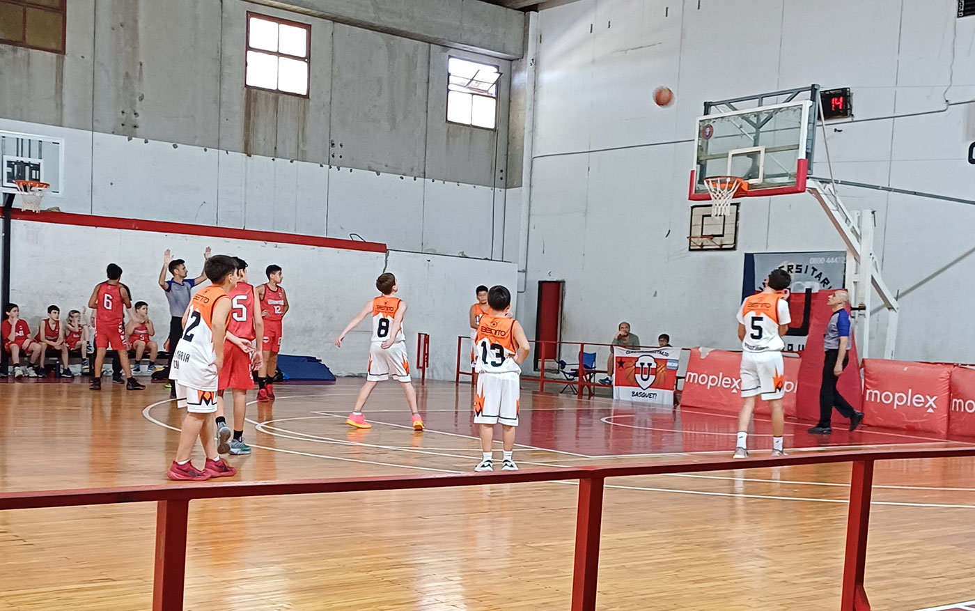 NMVM vs Universitario fecha 1_5