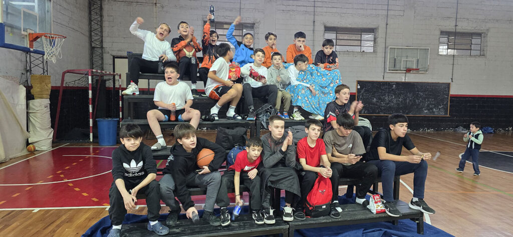 U11-festejo-con-Sparta-Provincial-2025_1